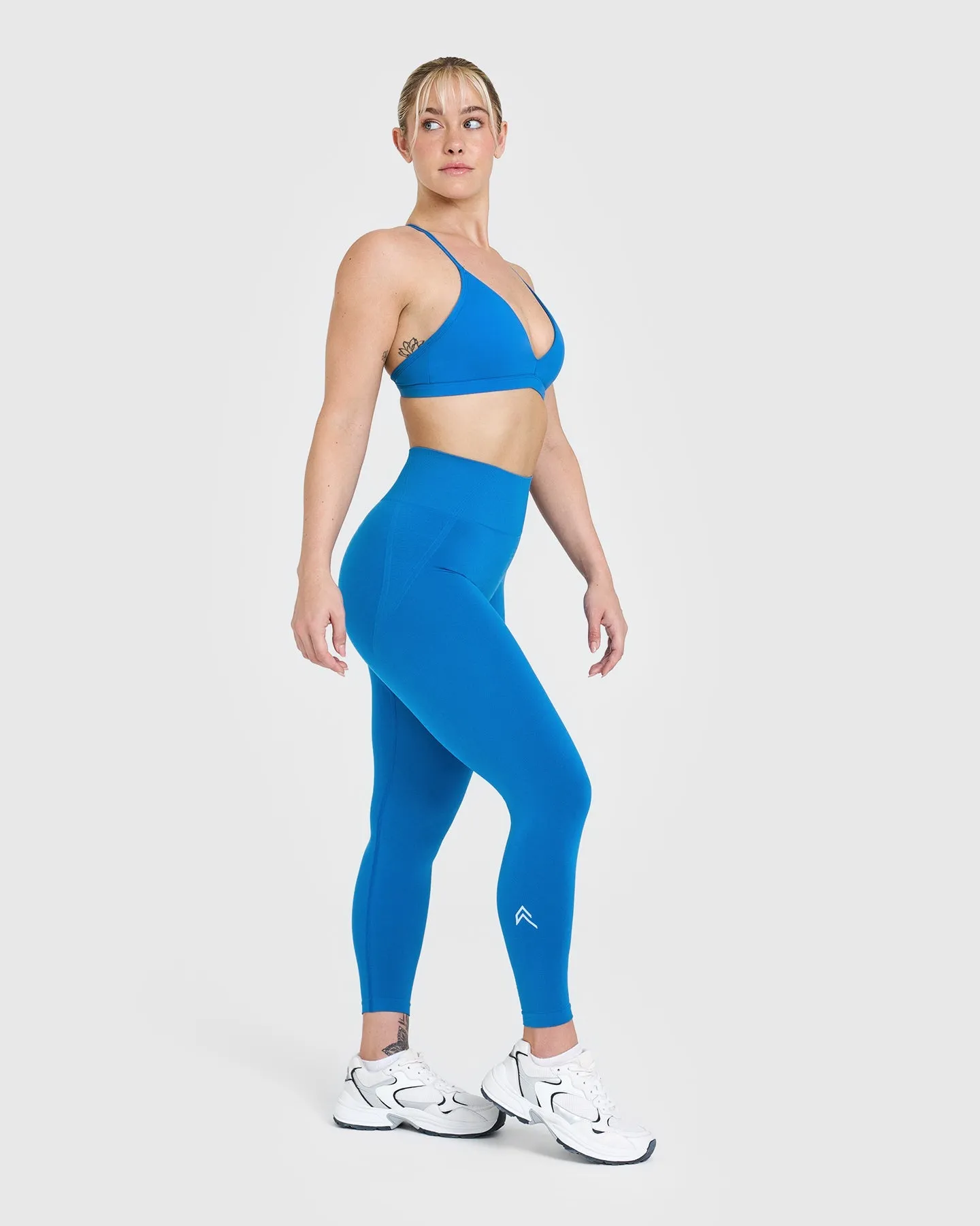 Effortless Seamless Leggings | Retro Blue sold by Oner Active product image thumbnail 3