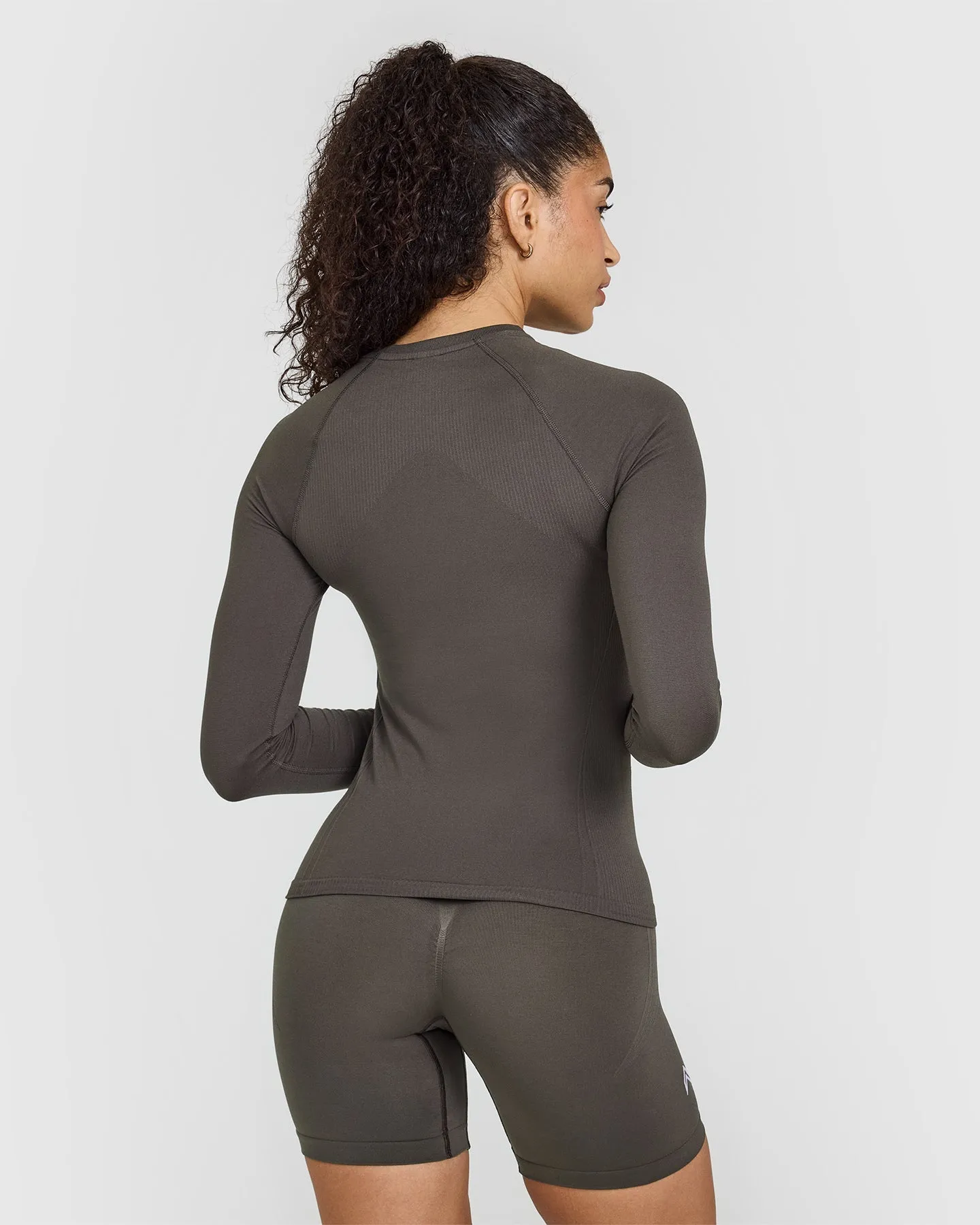 Go To Seamless Fitted Long Sleeve Top | Deep Taupe sold by Oner Active product image thumbnail 2