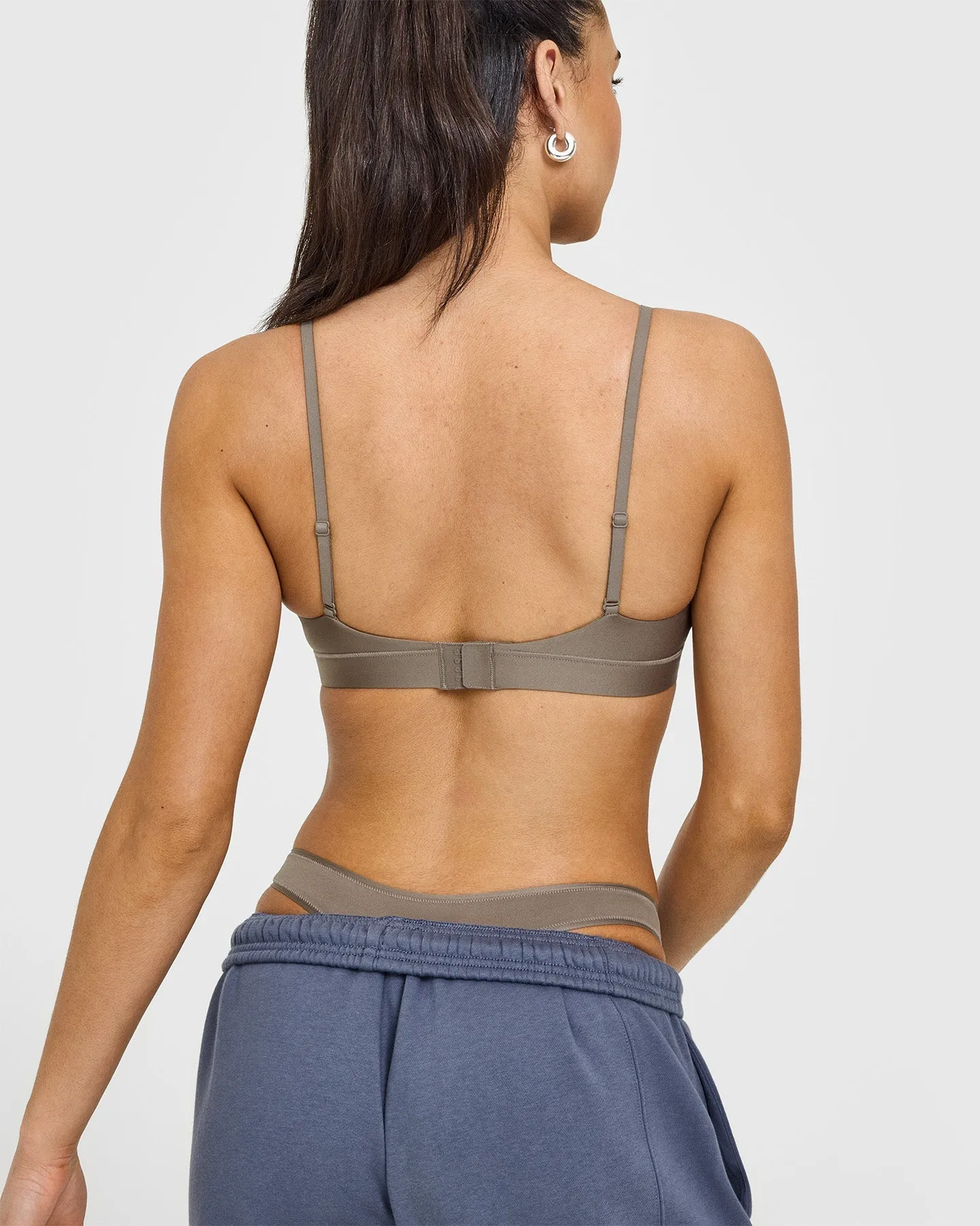 Silhouette Crossover Bralette | Moss Brown sold by Oner Active product image thumbnail 4
