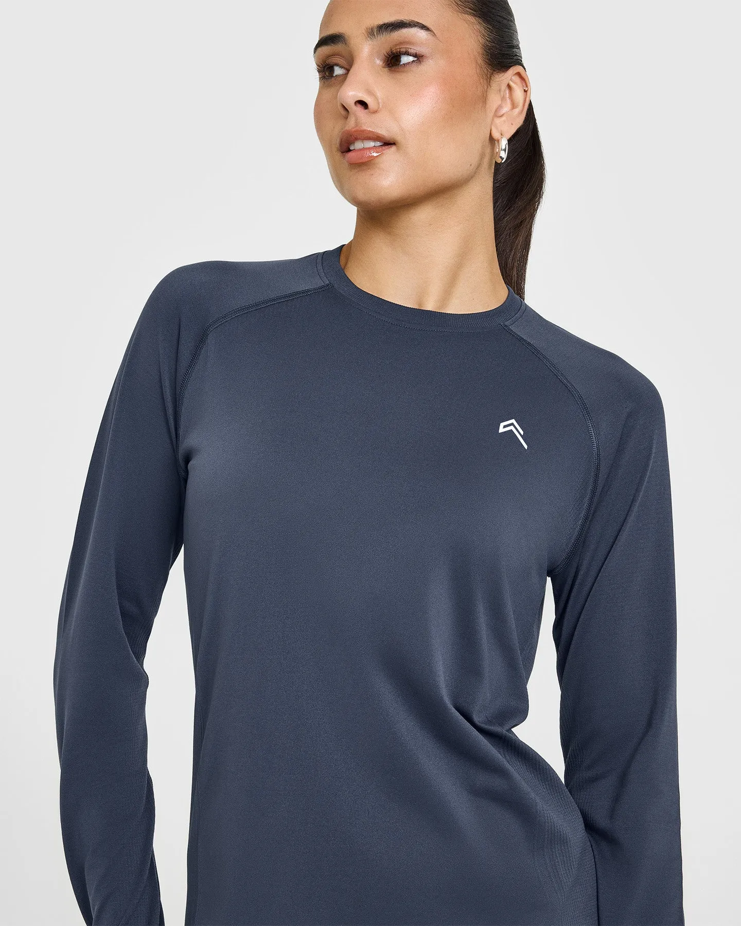 Go To Seamless Loose Long Sleeve Top | True Blue sold by Oner Active product image thumbnail 5