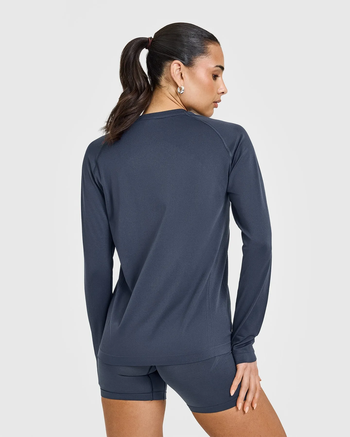 Go To Seamless Loose Long Sleeve Top | True Blue sold by Oner Active product image thumbnail 2