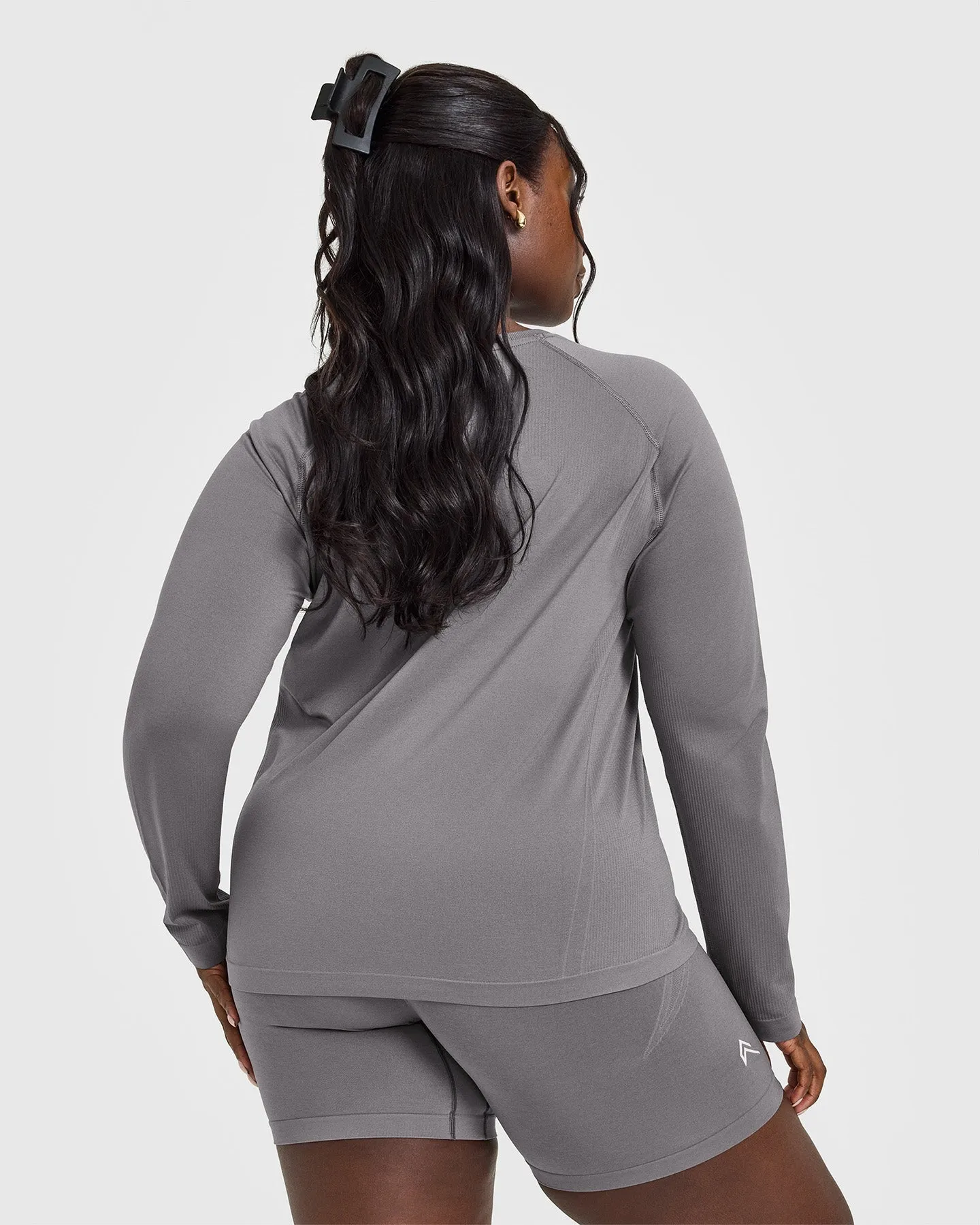 Go To Seamless Loose Long Sleeve Top | Ash Grey sold by Oner Active product image thumbnail 2