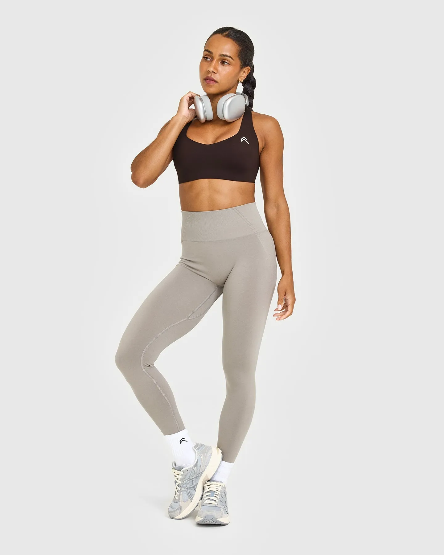 EasyLift™ Cross Back Sports Bra | 70% Cocoa sold by Oner Active product image thumbnail 3