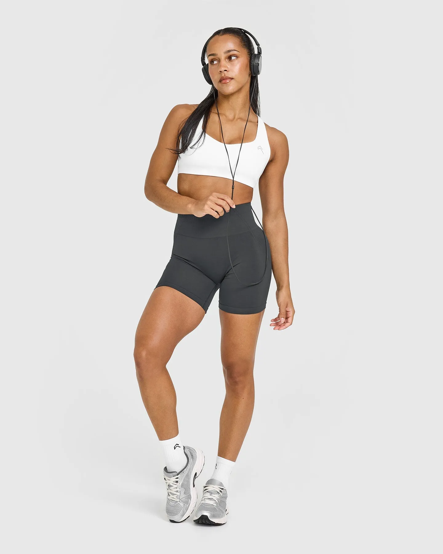 EasyLift™ Cross Back Sports Bra | White sold by Oner Active product image thumbnail 3