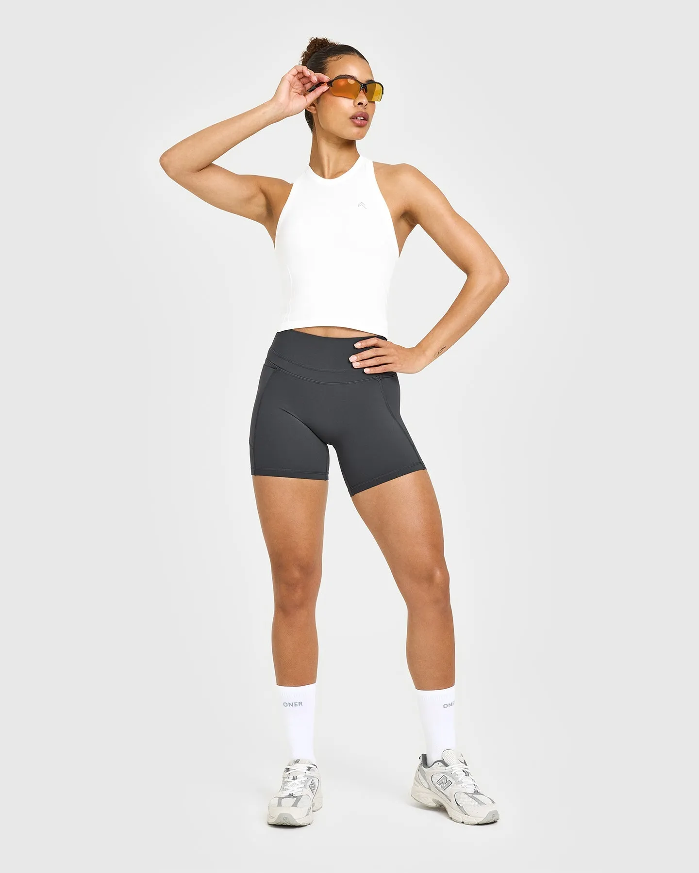 Go To Seamless Fitted Mid Vest | White sold by Oner Active product image thumbnail 3