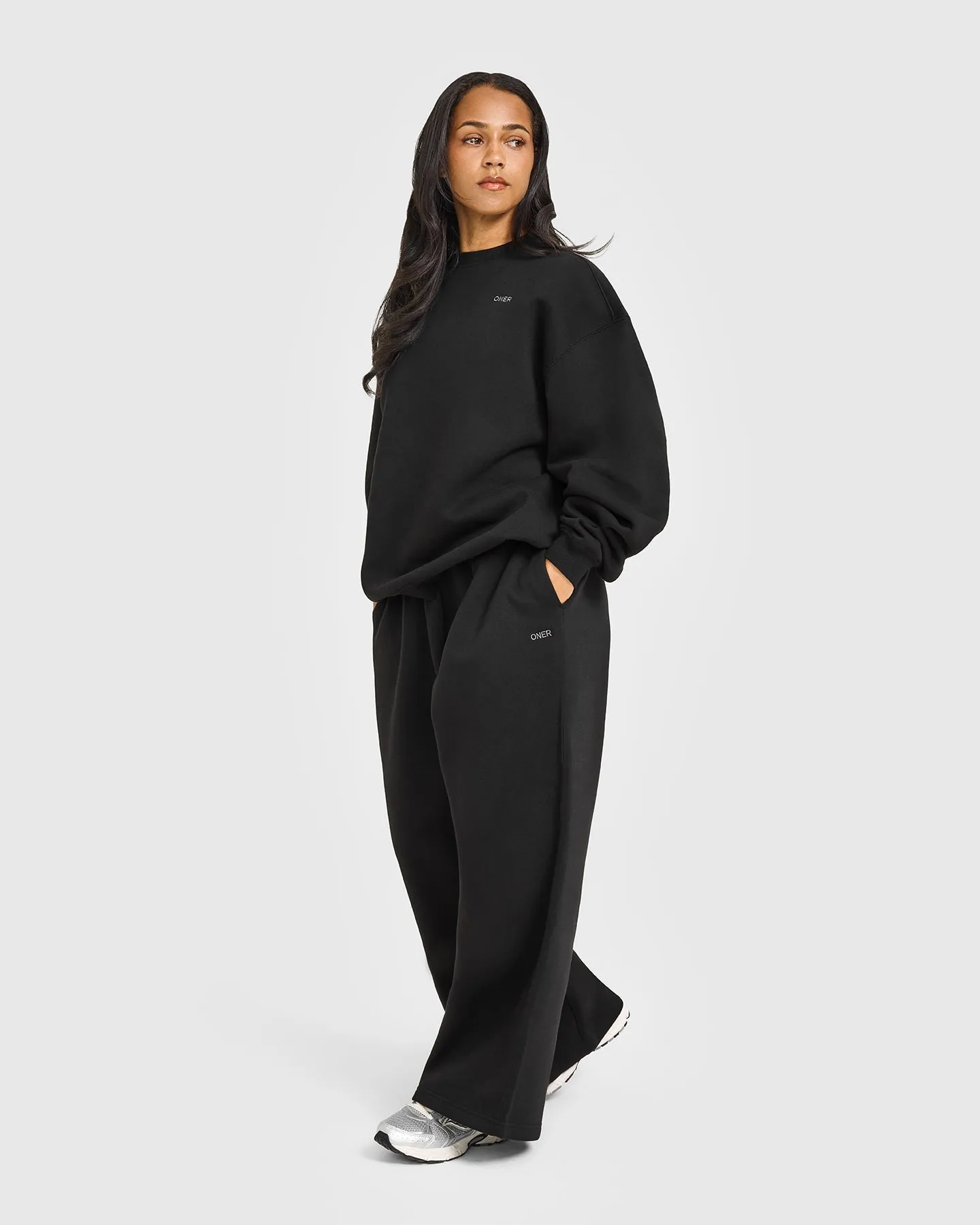 Foundations Oversized Straight Leg Joggers | Black sold by Oner Active product image thumbnail 3