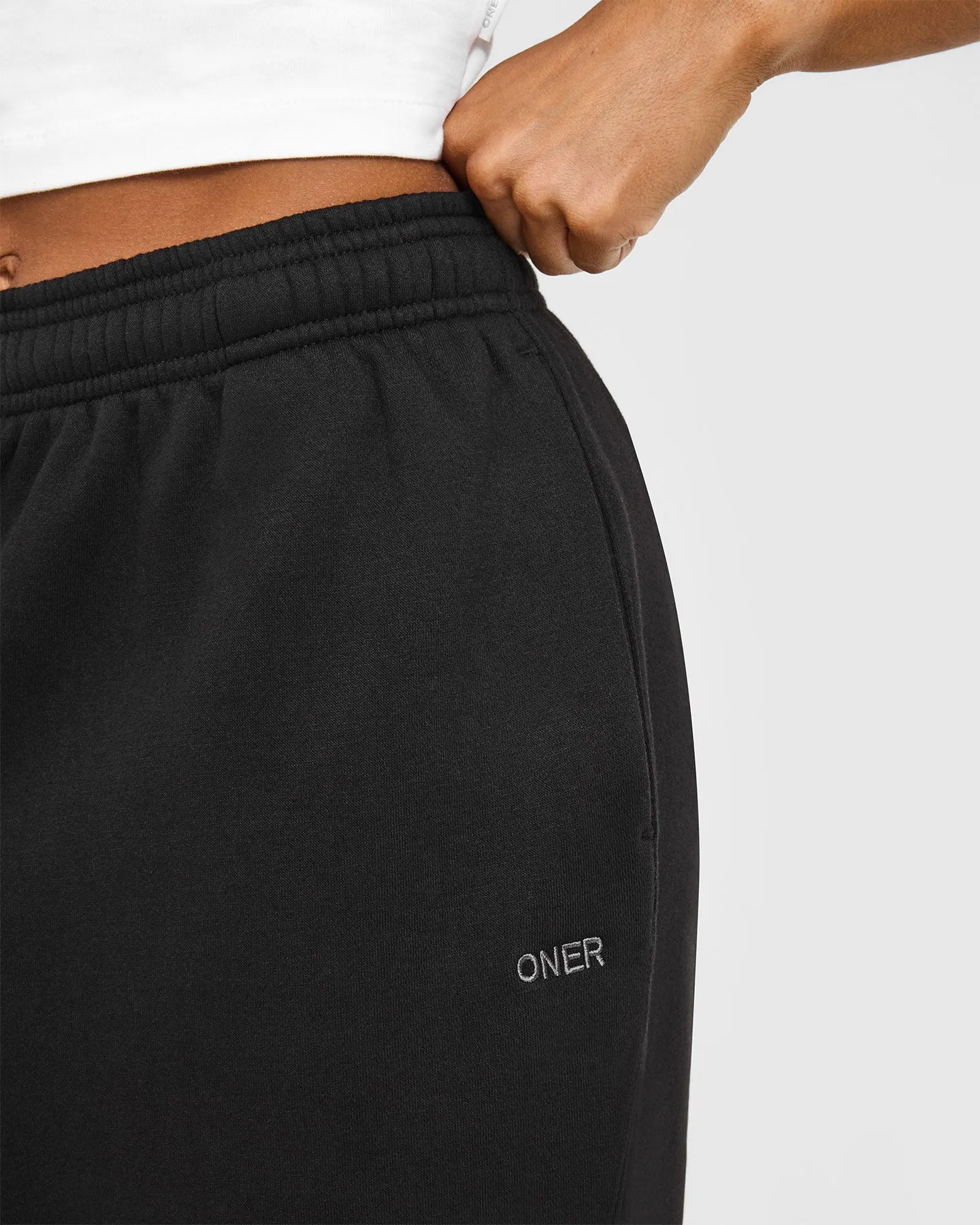Foundations Oversized Straight Leg Joggers | Black sold by Oner Active product image thumbnail 4