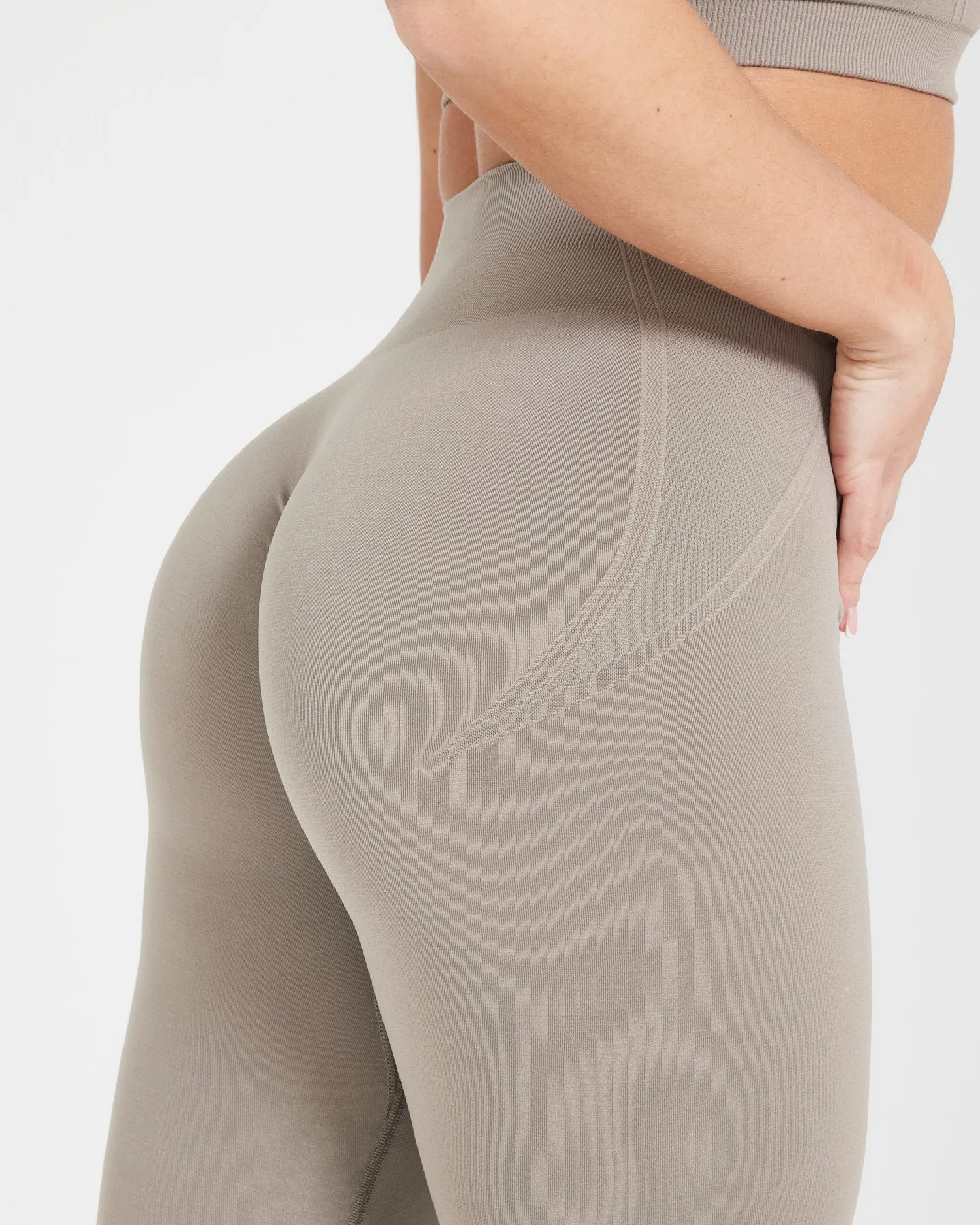 Effortless Seamless Leggings with White Logo | Minky sold by Oner Active product image thumbnail 4