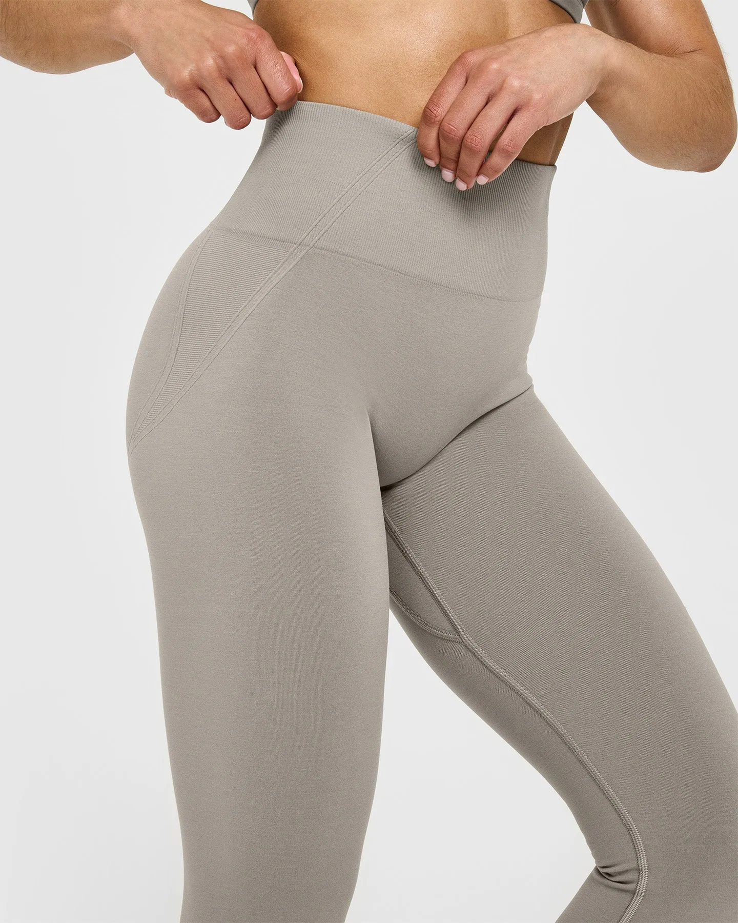 Effortless Seamless Leggings with White Logo | Warm Sand sold by Oner Active product image thumbnail 4