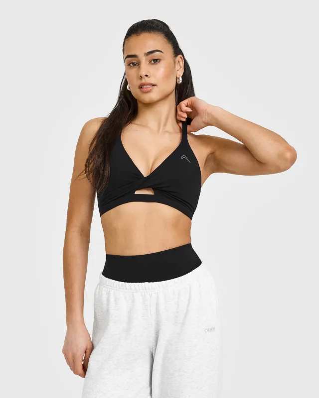 UnifiedMove Twist Sports Bra | Black sold by Oner Active