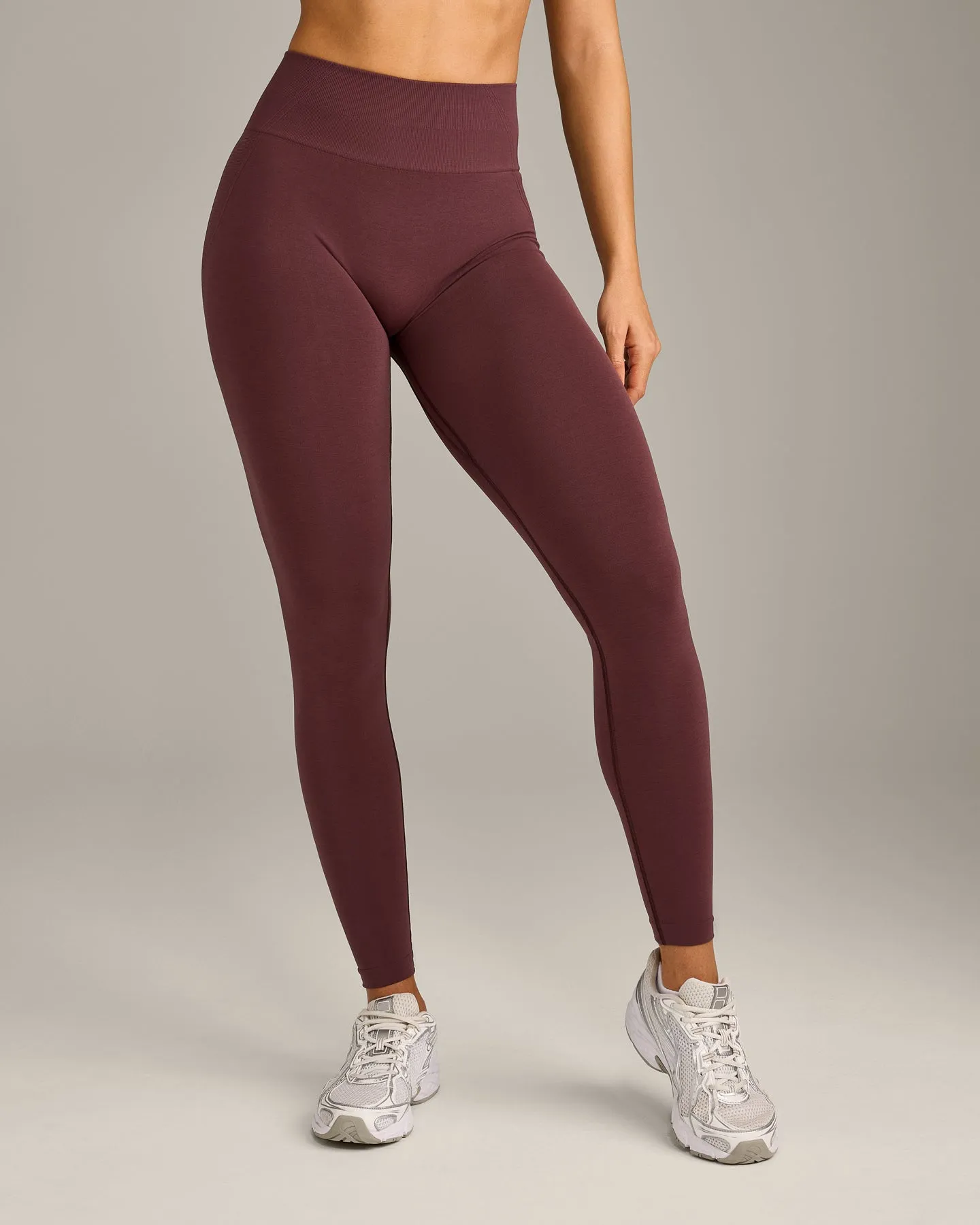 EffortlessLift™ Seamless Leggings with Gray Logo | Velvet Mocha sold by Oner Active product image thumbnail 2