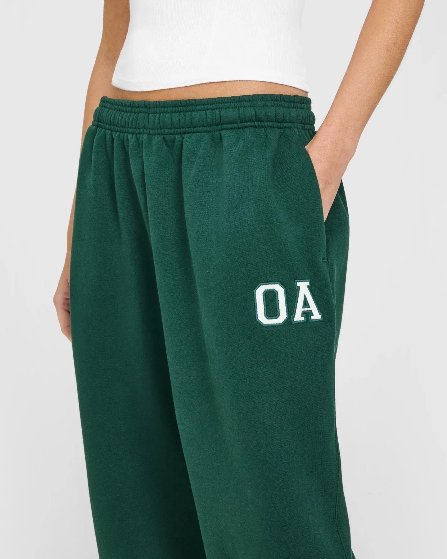 Foundations Oversized Oner Girlfriend Joggers | Racing Green sold by Oner Active product image thumbnail 3