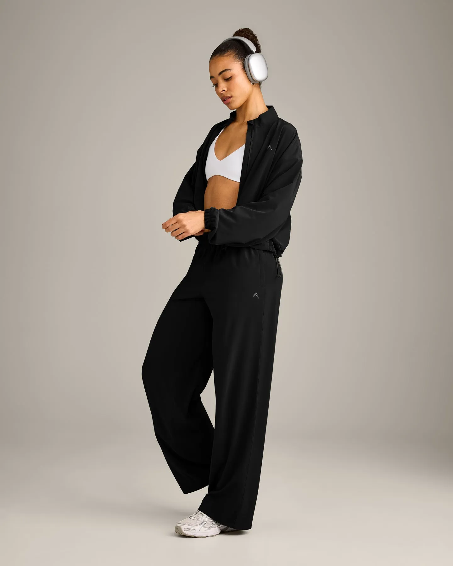AirMove™ Straight Leg Pants with Reflective Logo | Black sold by Oner Active product image thumbnail 3