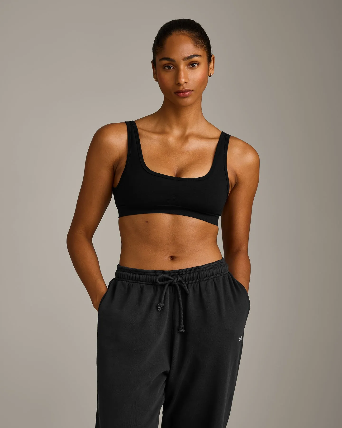 EffortlessLift™ Square Neck Sports Bra with Grey Logo | Black sold by Oner Active