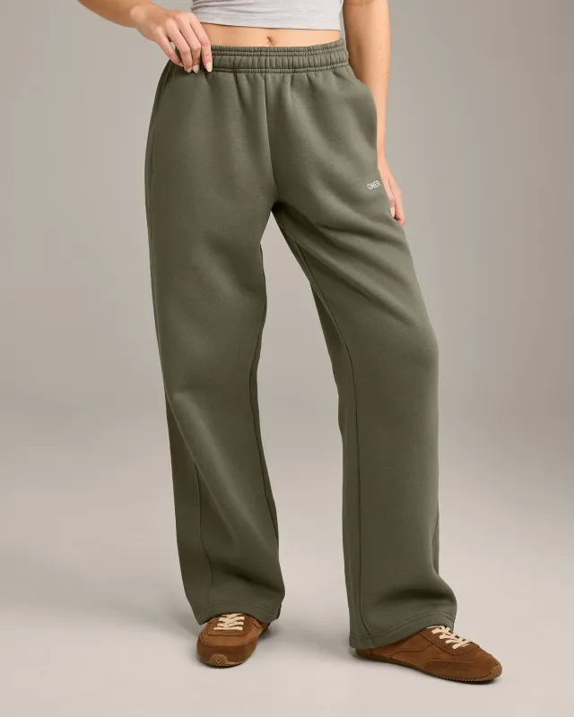 Foundations Cosy Straight Leg Joggers | Alpine Green made by Oner Active