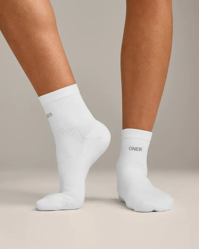 Performance Mid Crew Socks 1 Pack | White made by Oner Active