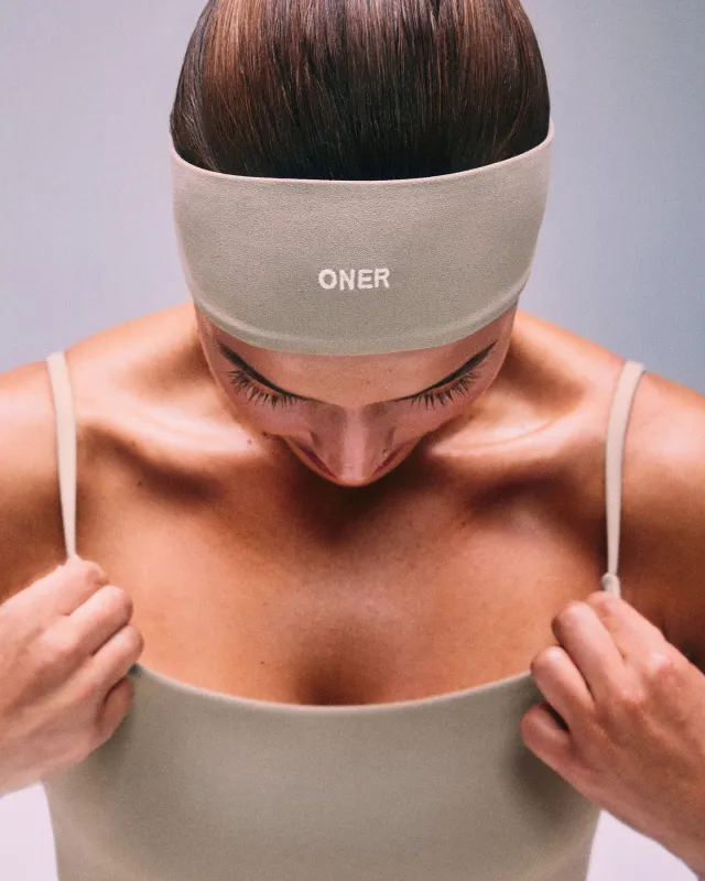 SoftMotion™ Headband with White Logo | Warm Sand made by Oner Active
