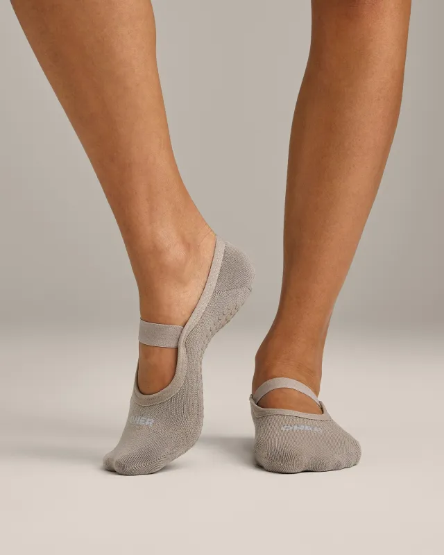 Pilates Grip Socks 1 Pack | Warm Sand made by Oner Active