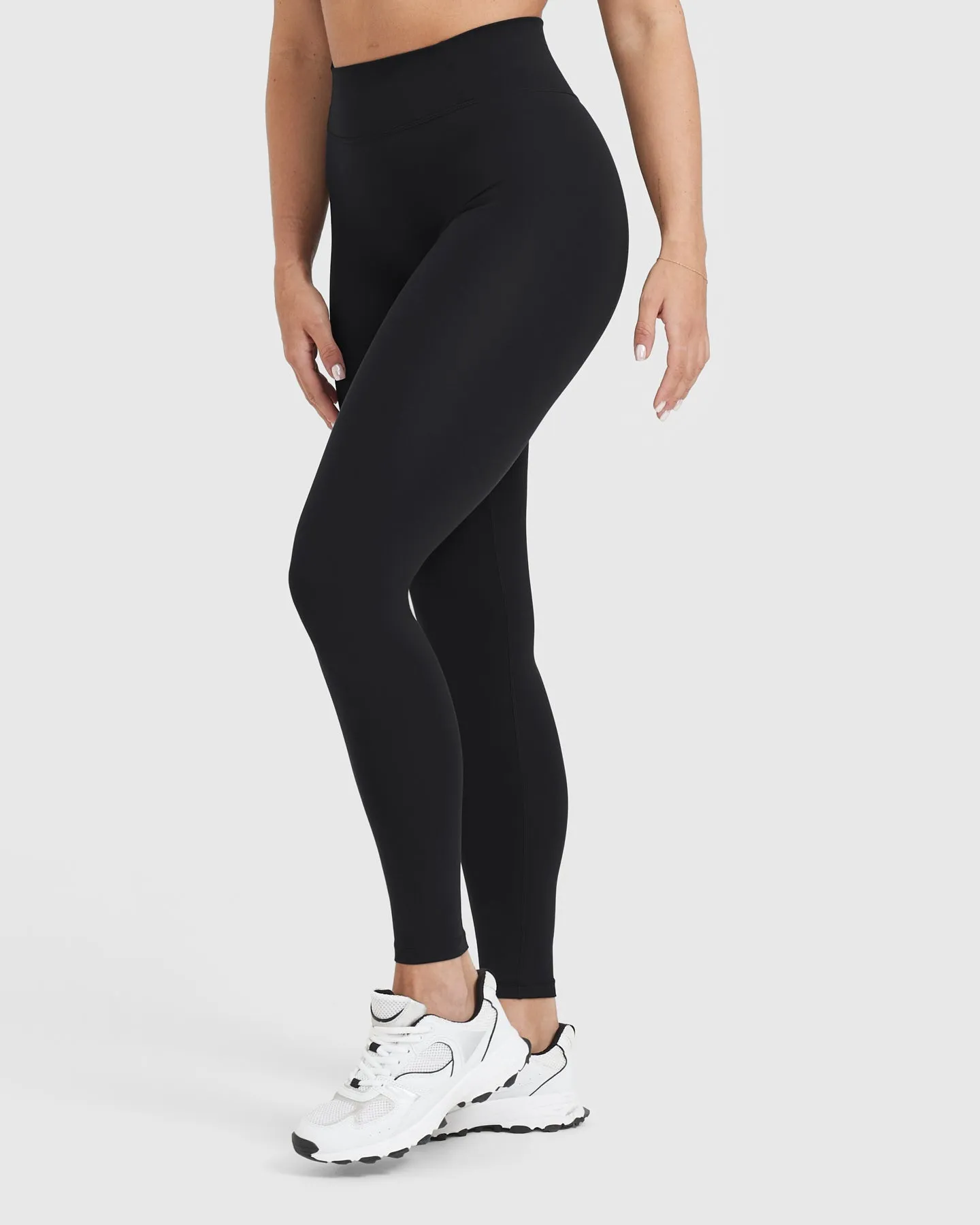 Timeless High Waisted Leggings | Black sold by Oner Active product image thumbnail 3