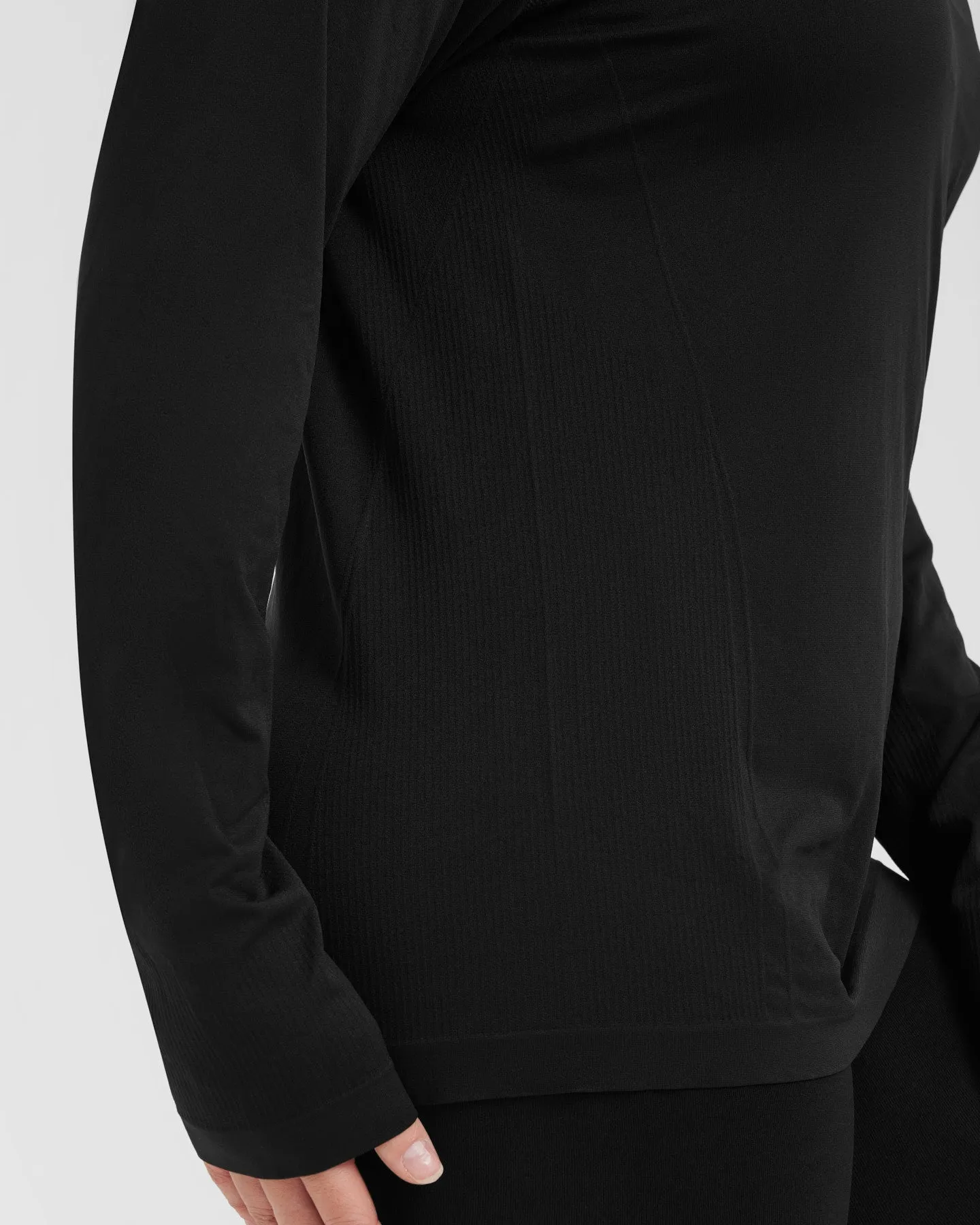 Go To Seamless Loose Long Sleeve Top | Black sold by Oner Active product image thumbnail 5