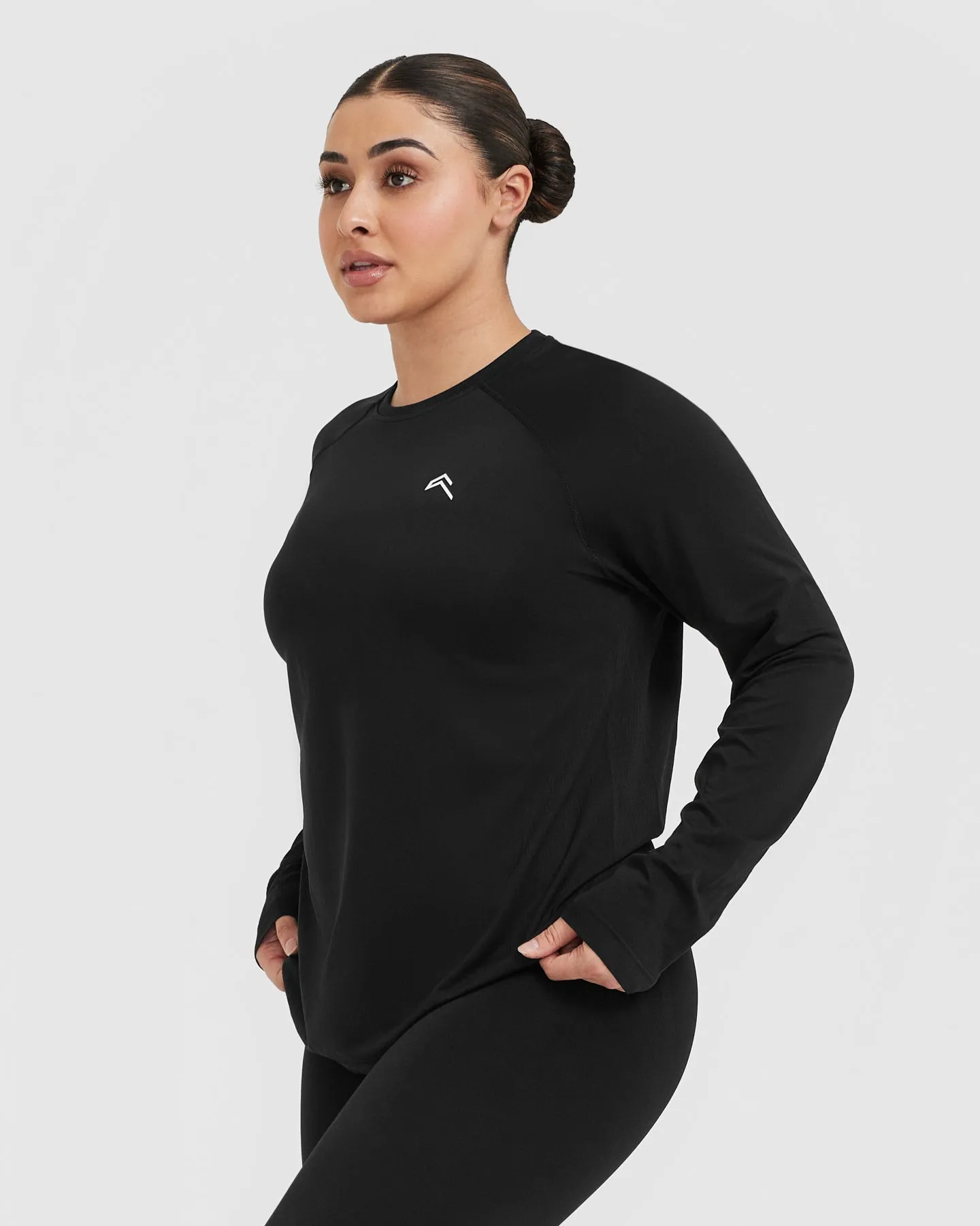 Go To Seamless Loose Long Sleeve Top | Black sold by Oner Active product image thumbnail 3