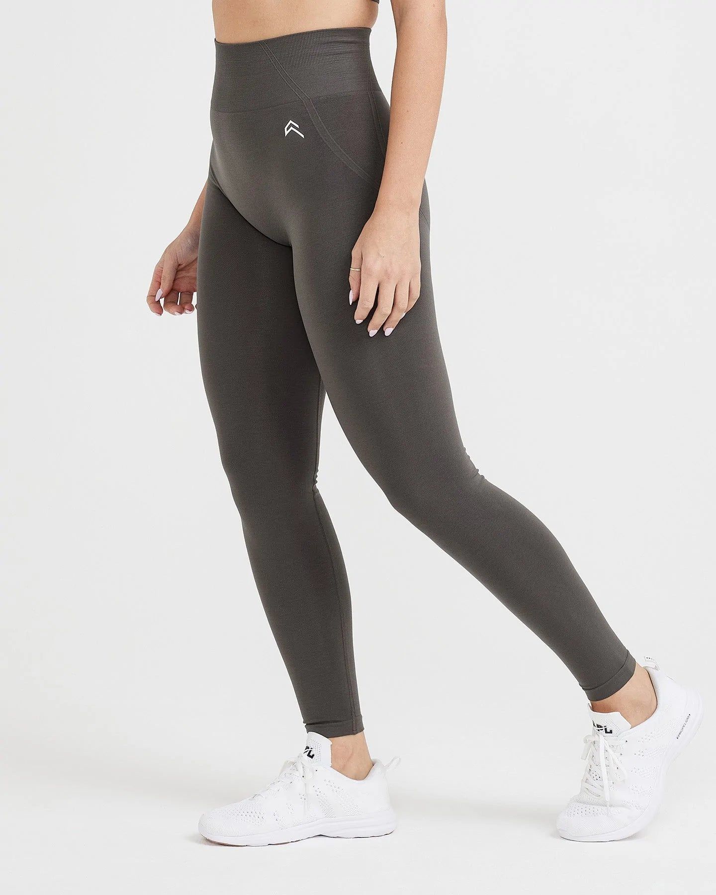 Effortless Seamless Leggings | Deep Taupe sold by Oner Active product image thumbnail 2