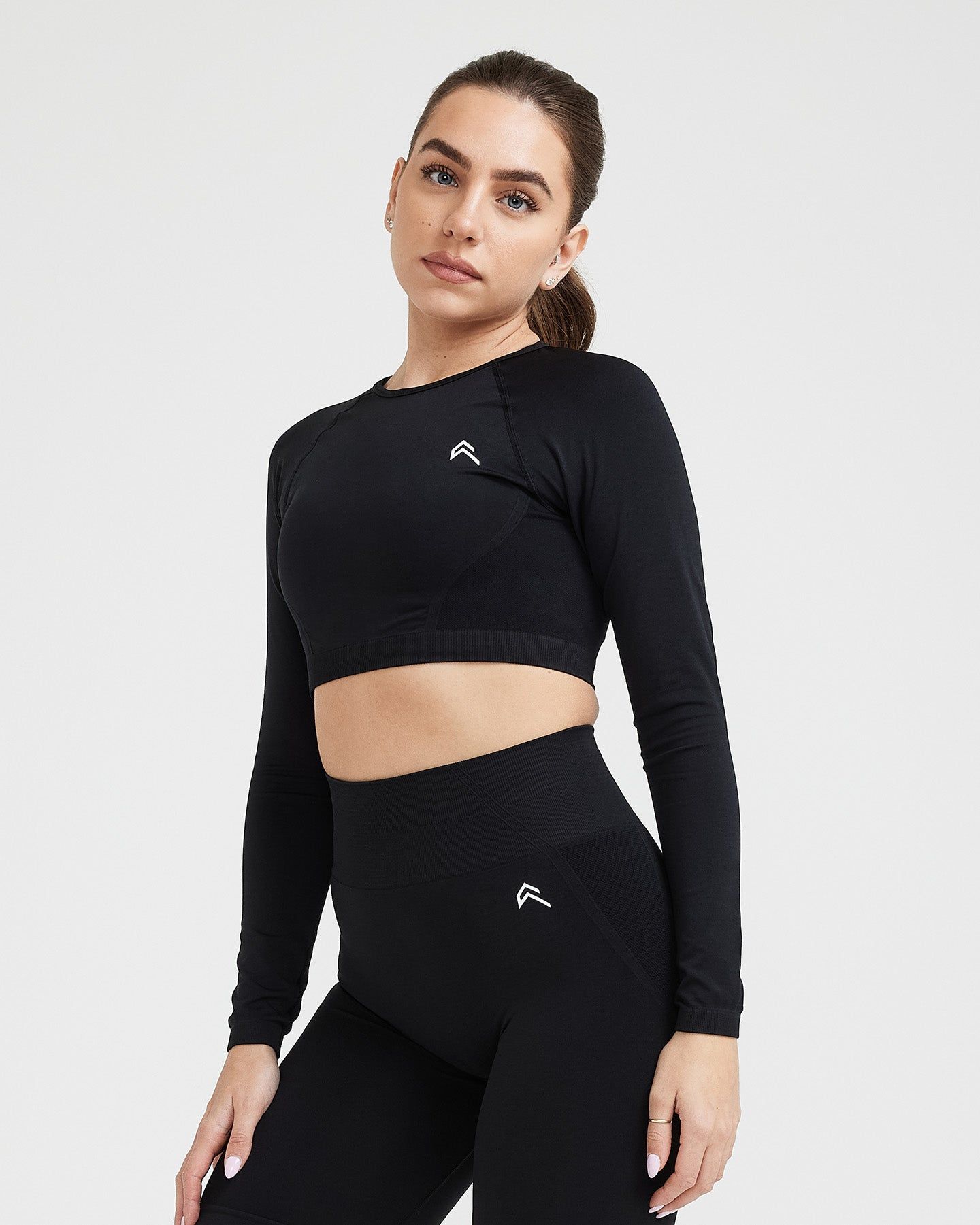 Effortless Seamless Long Sleeve Crop Top | Black sold by Oner Active product image thumbnail 2