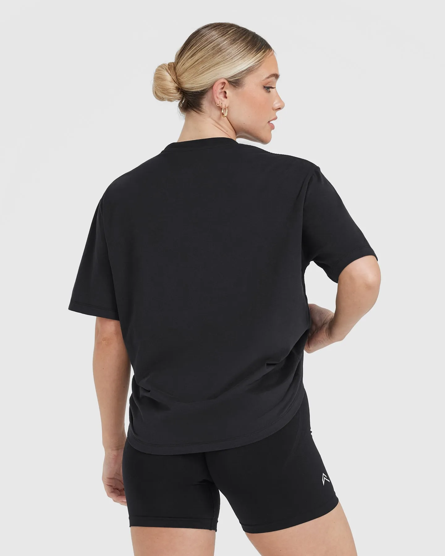 Classic Oversized Lightweight T-Shirt | Black sold by Oner Active product image thumbnail 2
