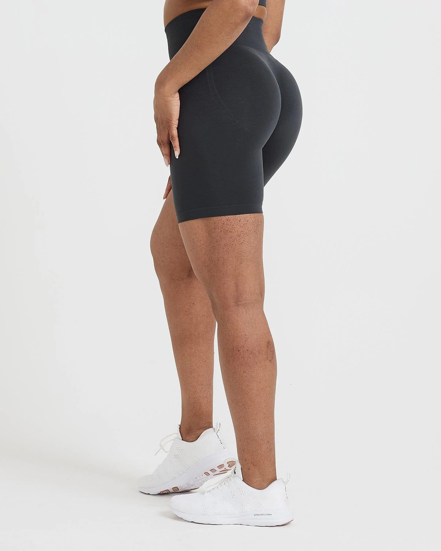 Effortless Seamless Cycling Shorts | Coal sold by Oner Active product image thumbnail 2
