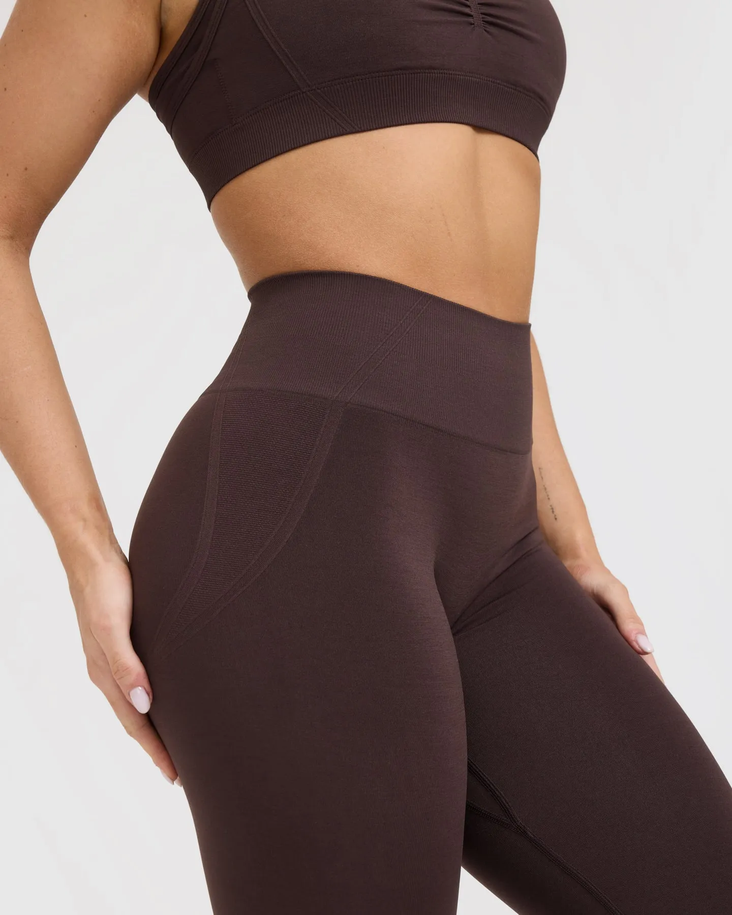 Effortless Seamless Leggings | Plum Brown sold by Oner Active product image thumbnail 4