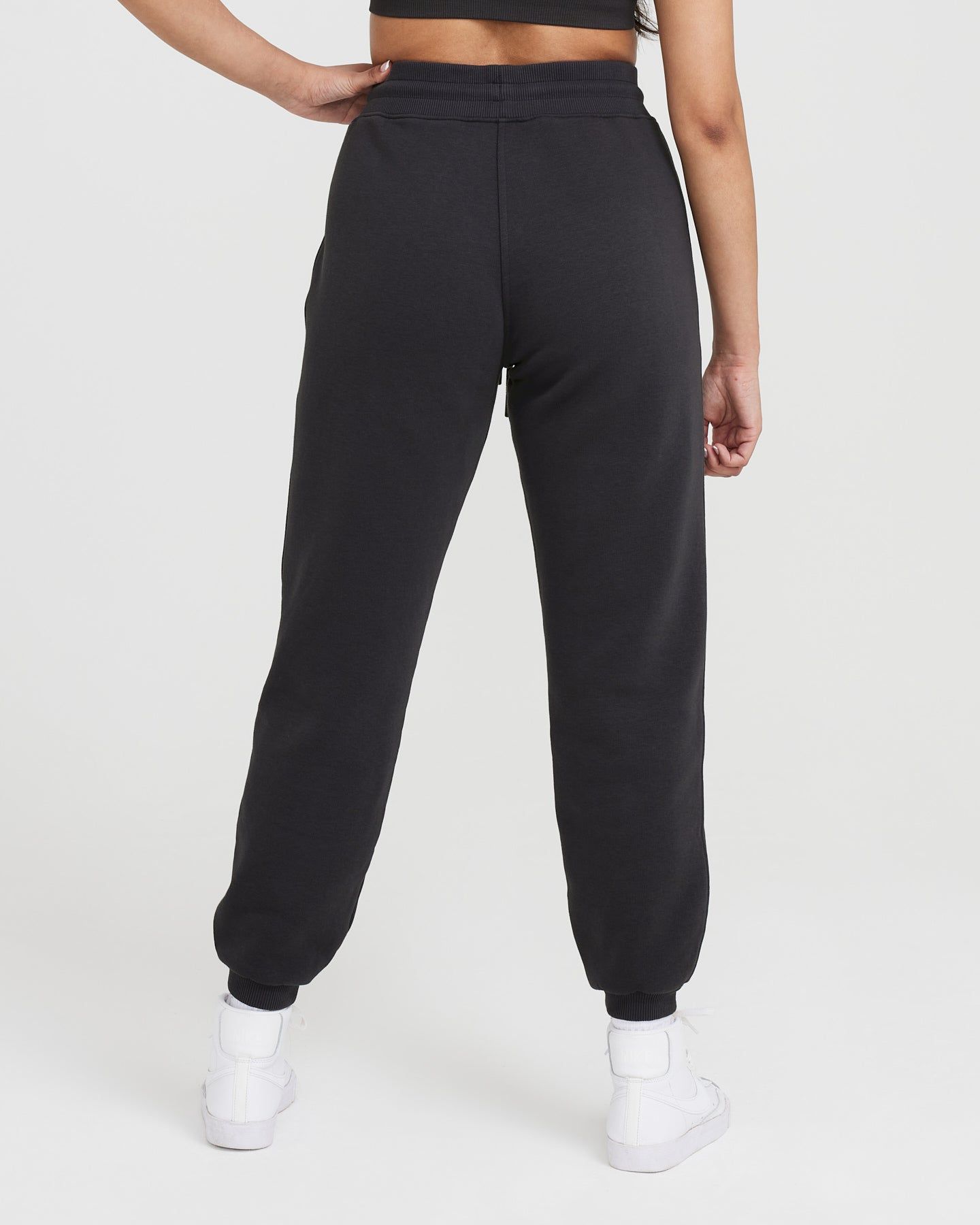 Classic Jogger | Coal sold by Oner Active product image thumbnail 2