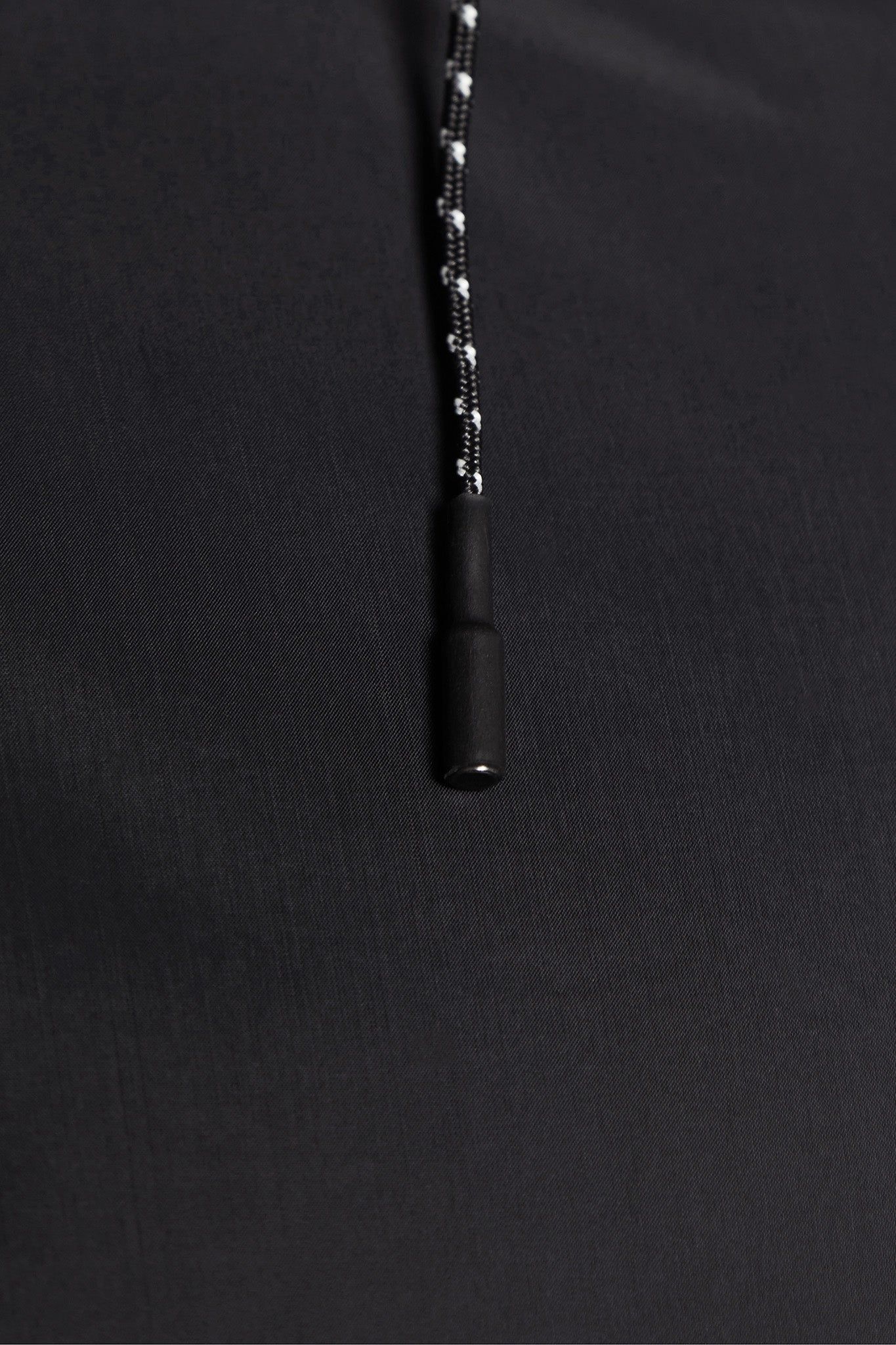 Padded Nylon Coat - Unisex|-|Manteau matelassé en nylon - Unisexe sold by The Last Hunt product image thumbnail 4