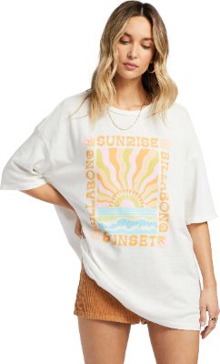 Sunrise To Sunset Oversized T-Shirt - Women's|-|T-shirt surdimensionné Sunrise To Sunset - Femme sold by The Last Hunt