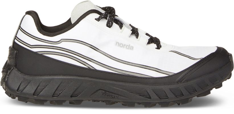 Norda 002 Running Shoes - Women's|-|Chaussures de course Norda 002 - Femme sold by The Last Hunt