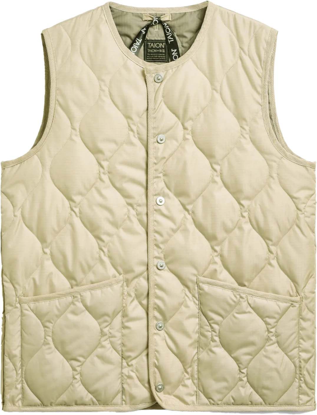 Military Crew Neck Button Down Vest - Unisex|-|Veste Militaire en duvet à col rond - Unisexe sold by The Last Hunt product image thumbnail 2