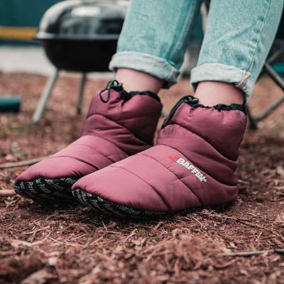 Cush Booty Slipper - Unisex|-|Chaussons Cush Booty - Unisexe sold by The Last Hunt