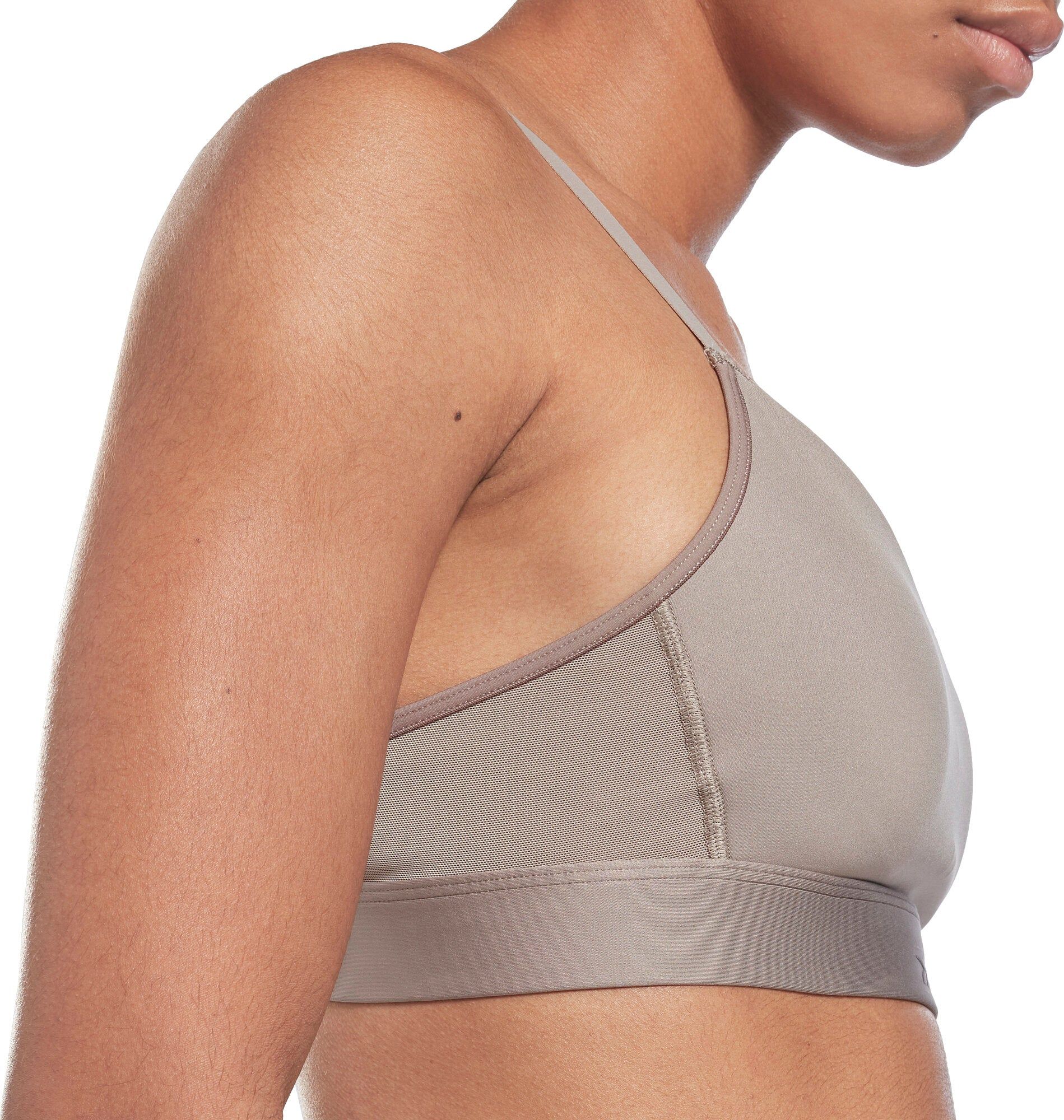 Reebok Lux Strappy Sports Bra - Women's|-|Soutien-gorge de sport à bretelles Reebok Lux - Femme sold by The Last Hunt product image thumbnail 4