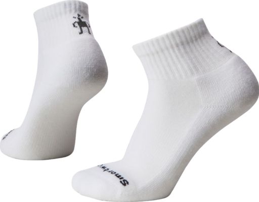 Everyday Solid Rib Ankle Socks - Unisex|-|Chaussettes à la cheville côtelé uni Everyday - Unisexe sold by The Last Hunt