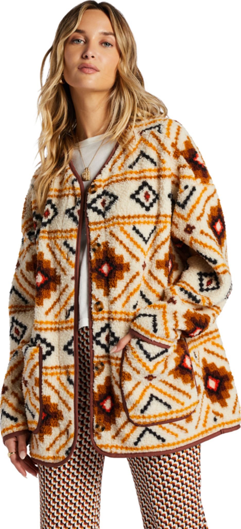 Fireside Cozy Buttoned Fleece Jacket - Women's|-|Manteau polaire boutonnée confortable Fireside - Femme sold by The Last Hunt