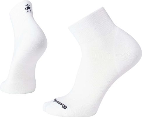 Athletic Targeted Cushion Ankle Socks - Unisex|-|Chaussettes à la cheville à coussin ciblé de Athletic - Unisexe sold by The Last Hunt