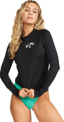 Core Loose Fit Long Sleeve Rashguard - Women's|-|Maillot de surf à manches longues coupe ample Core - Femme sold by The Last Hunt