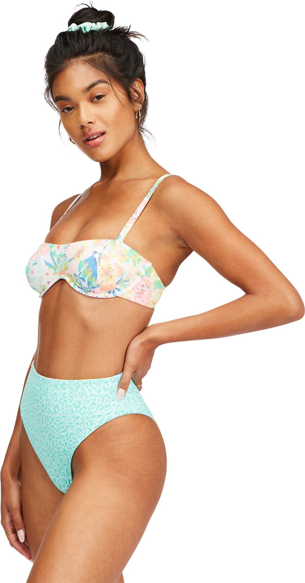 Sweet Tropics Rev Rise Bikini Bottoms - Women's|-|Bas de bikini Rev Rise de Sweet Tropics - Femme sold by The Last Hunt product image thumbnail 3