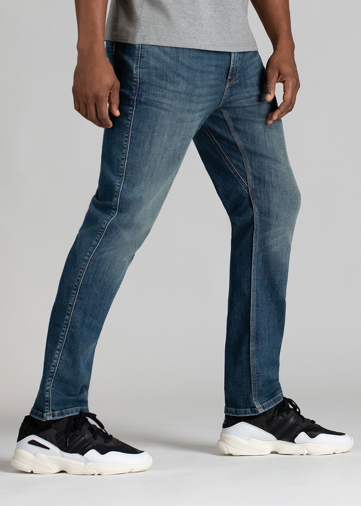 Performance Denim Relaxed Jeans - Men's|-|Jeans décontracté en denim Performance - Homme sold by The Last Hunt product image thumbnail 2
