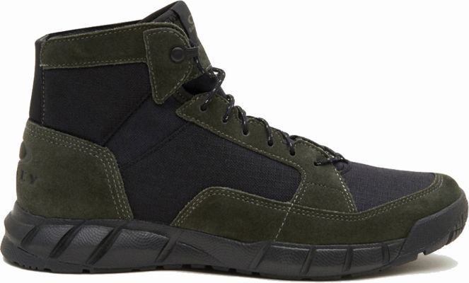 Urban Explorer Mid Boots - Men's|-|Bottes Urban Explorer Mid - Homme sold by The Last Hunt