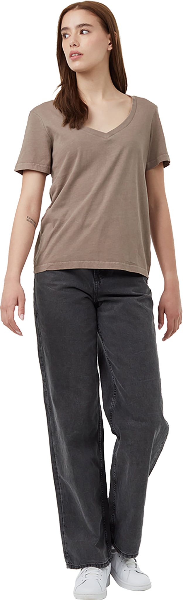 Regenerative Cotton V Neck T Shirt - Women's|-|T-shirt à col en V en coton Regenerative - Femme sold by The Last Hunt product image thumbnail 2