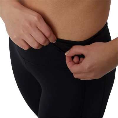 Accelerate Capri - Women's|-|Collant Capri Accelerate - Femme sold by The Last Hunt