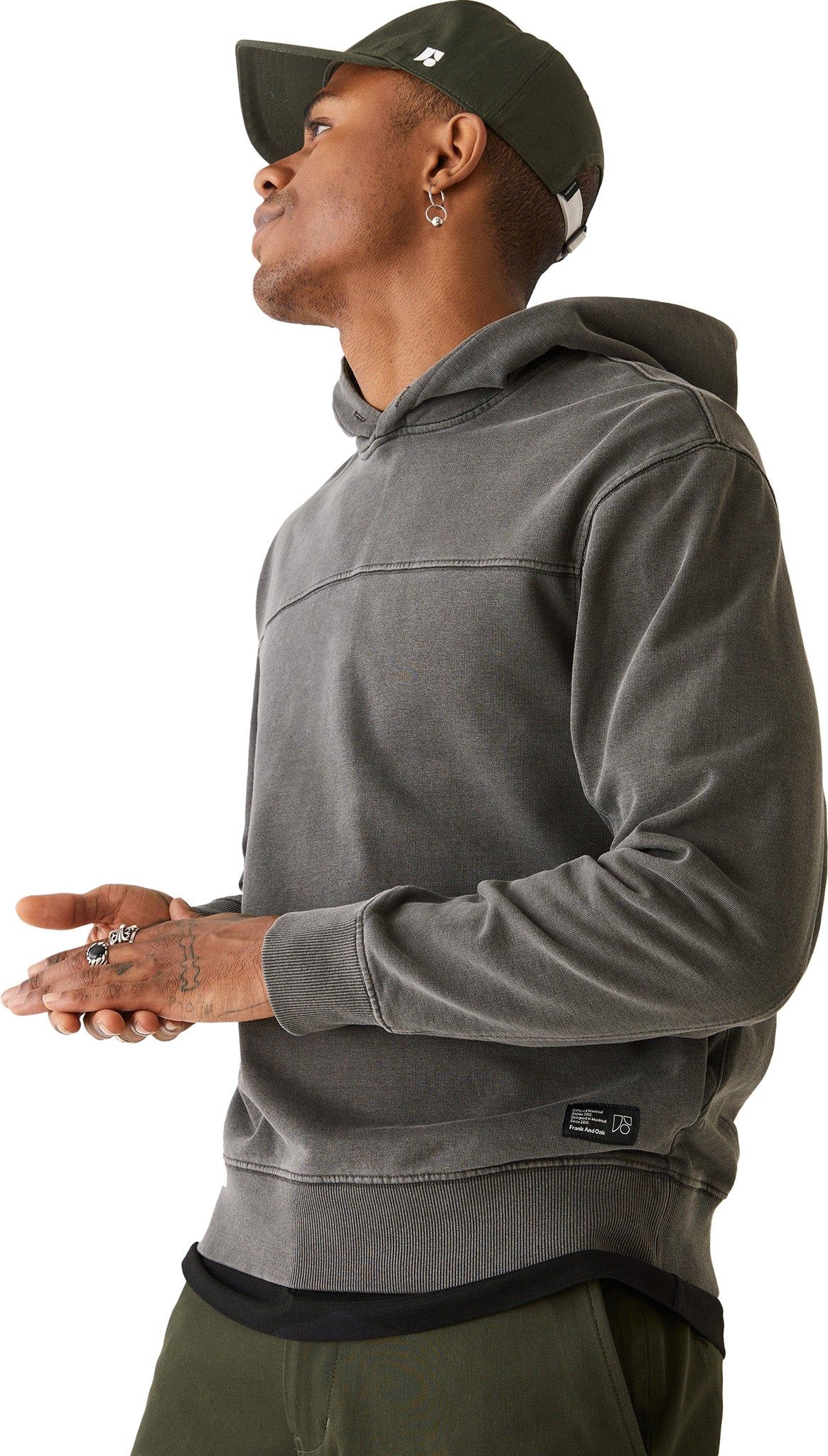 Washed Hoodie - Men's|-|Chandail à capuchon délavé - Homme sold by The Last Hunt