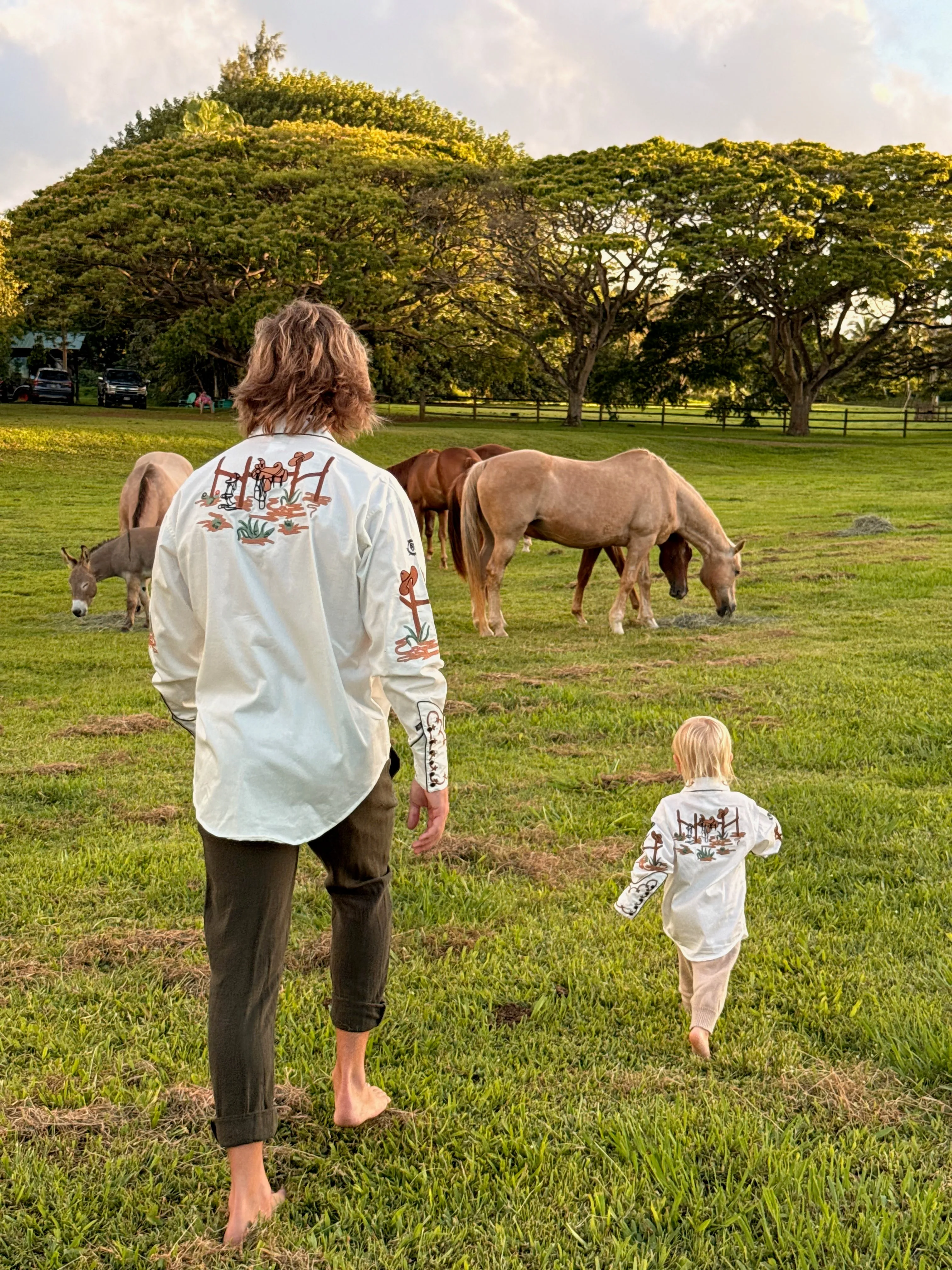 Men's Cactus & Cowboy Boots Embroidered Western Shirt in Ivory sold by Rockmount Ranch Wear product image thumbnail 4