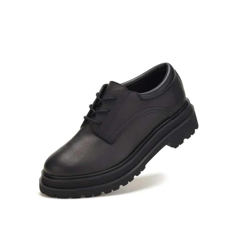 Derby Step All Black made by Rollie Nation