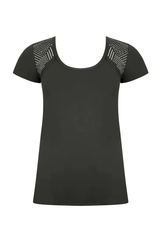 Antigel C37 Tressage Graphic T-shirt sold by Antigel